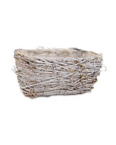 Tapered Wicker Basket With White Wash And Liner - Medium